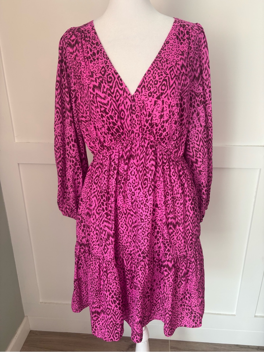 Lilly Pulitzer Deacon V-Neck Long Sleeve Dress size 4 new with tags